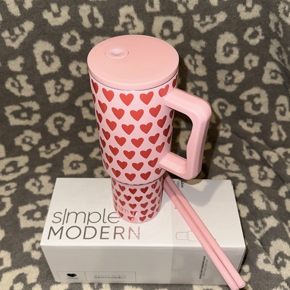 Simple Modern TREK 40oz Tumbler❤️Valentine’s Day Collection❤️in Sweetheart ❤️New - Picture 11 of 17